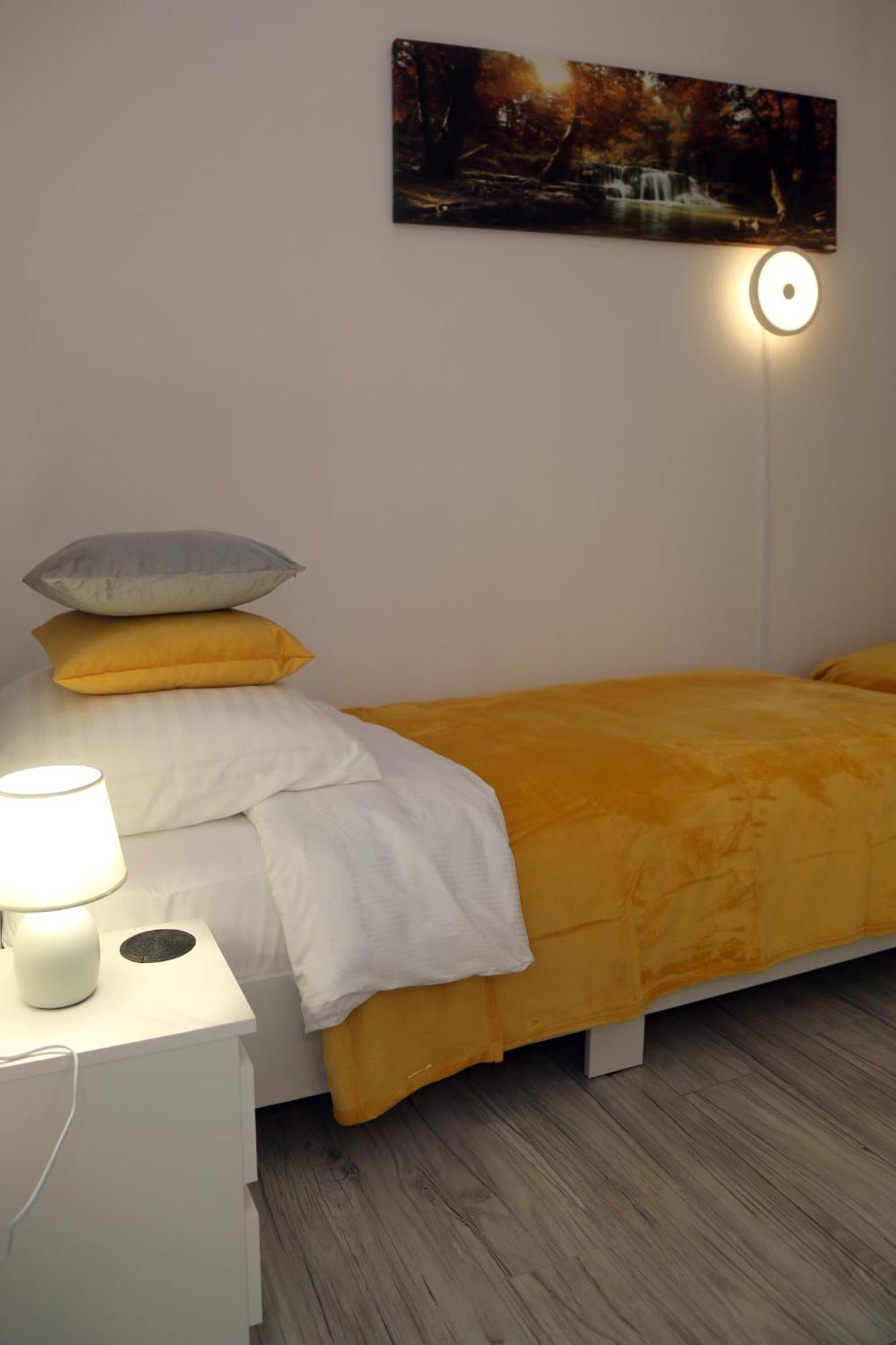 Apartamenty Uniejow "Prywatne Kapiele Termalne" ภายนอก รูปภาพ